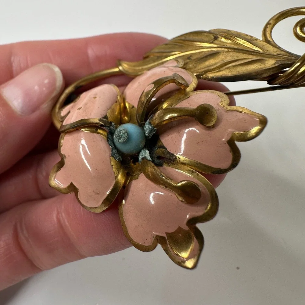 Vintage Pink Enamel Flower Brooch Gold‎ Tone Leaf Blue Bead Pin Spring Romantic